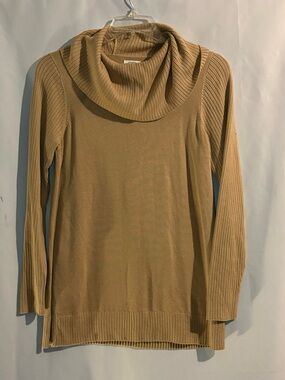 crown & ivy Ribbed Cowl Neck Sweater in Camel
